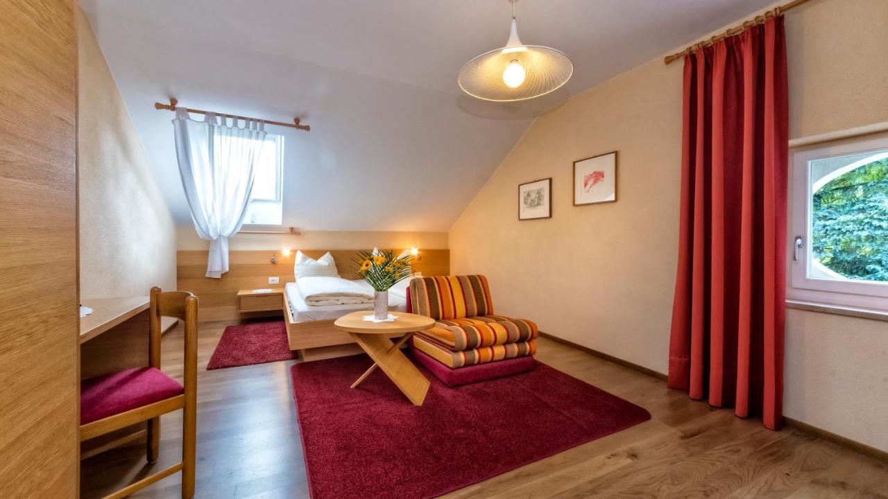 Hotel Brueckenwirt Novacella Eksteriør bilde